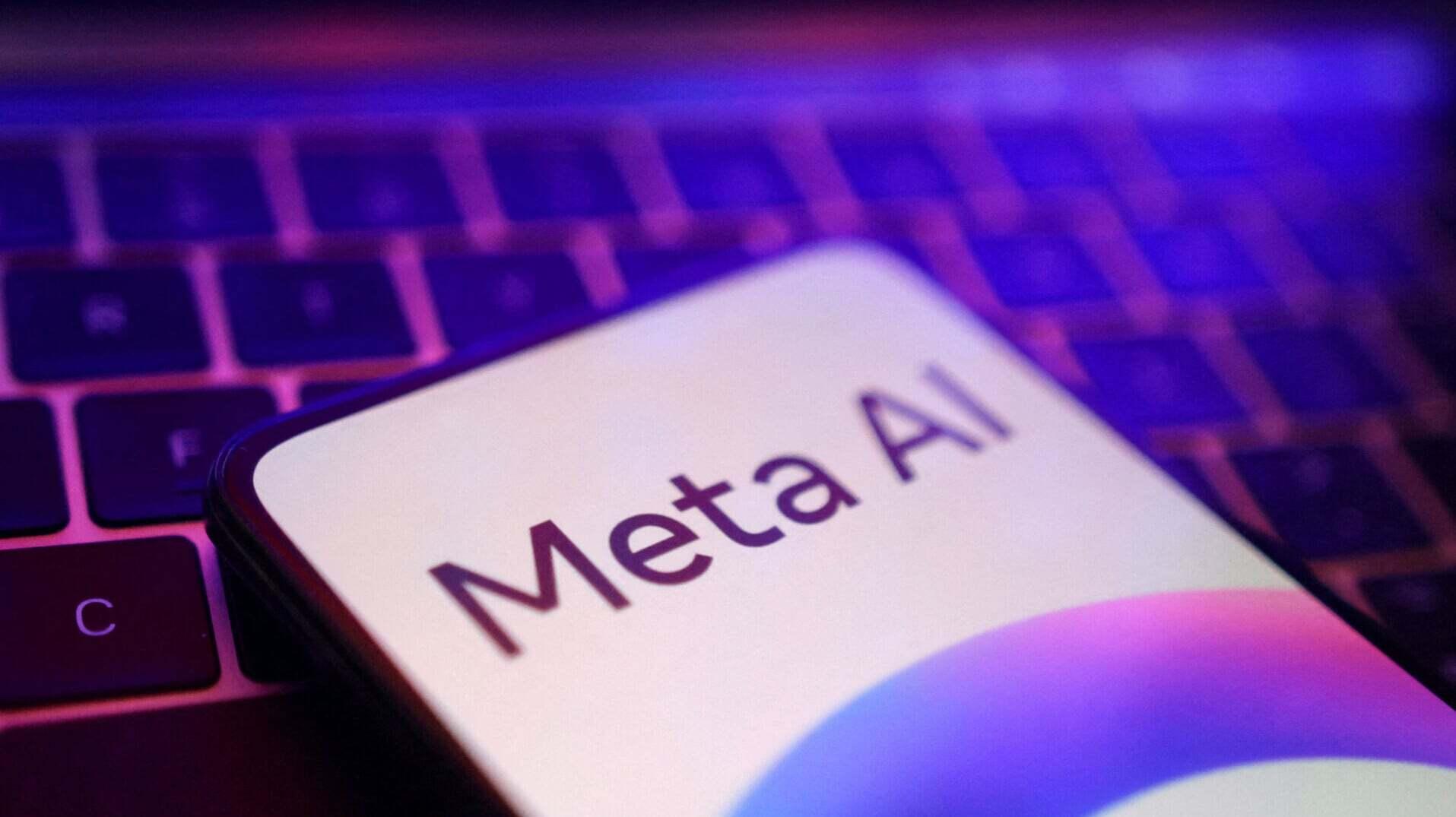 Posted media
